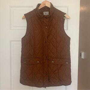 G.H. Bass & Co. quilted vest